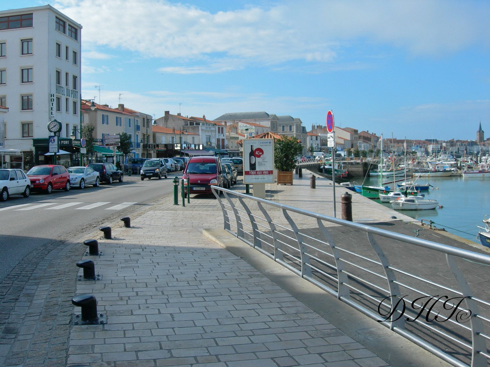 Images - 159 sur 14225
