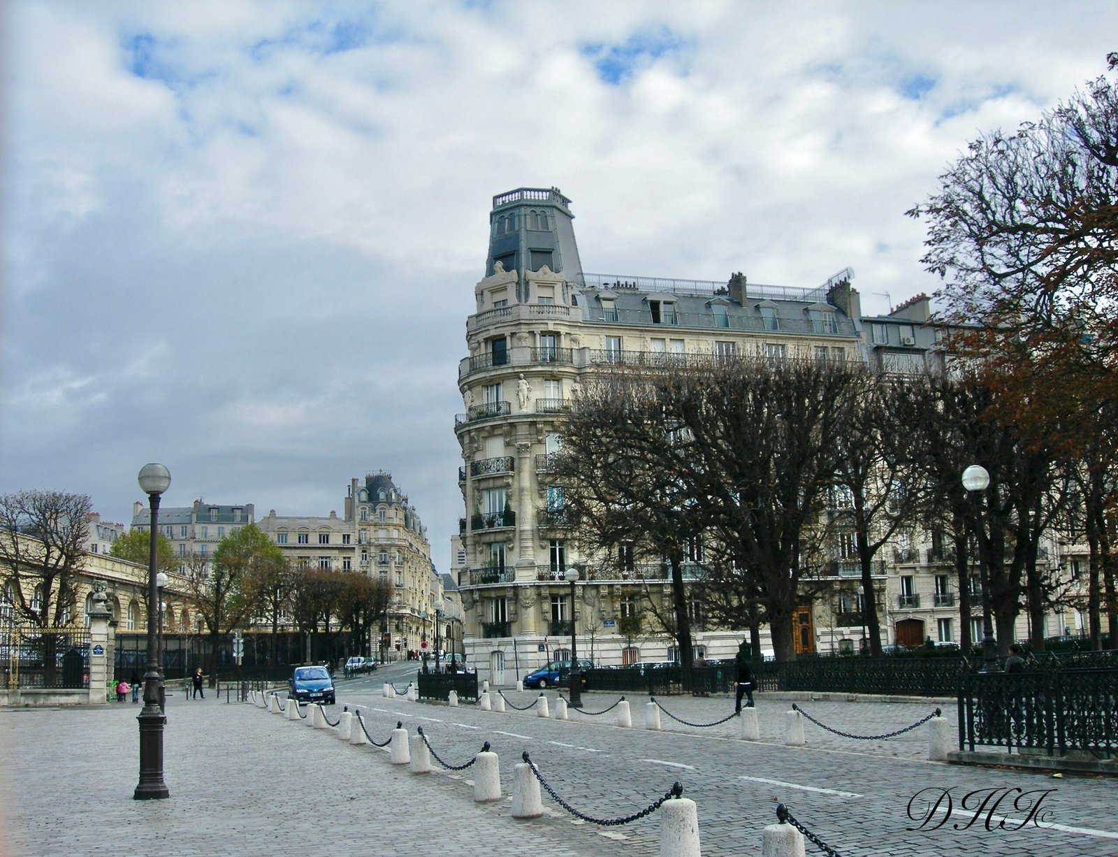 Images - 287 sur 14225