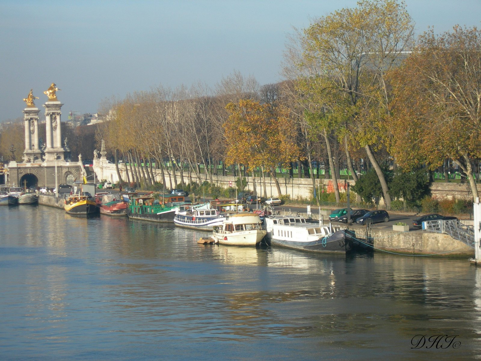 Images - 395 sur 14225