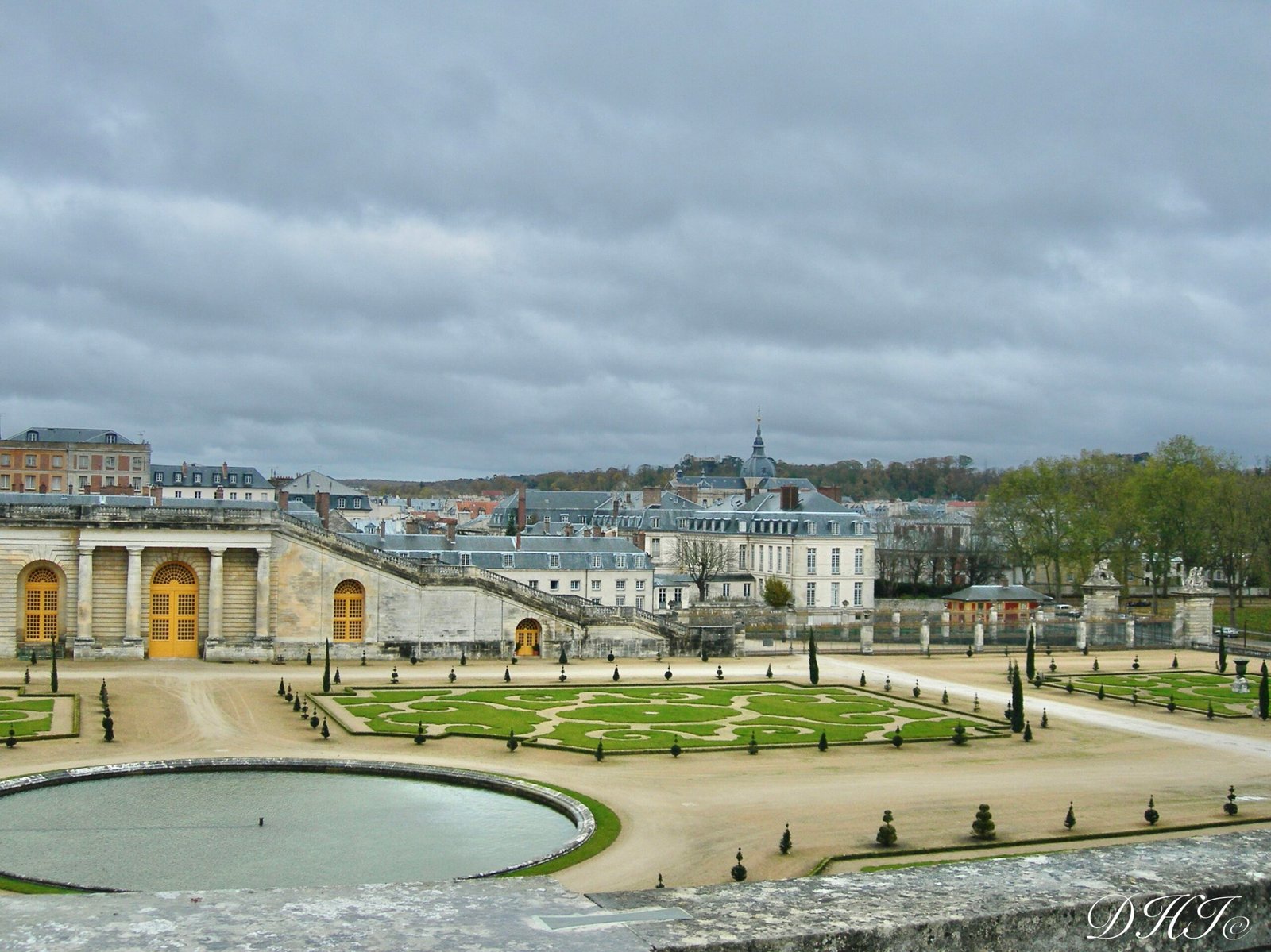 Images - 490 sur 14225