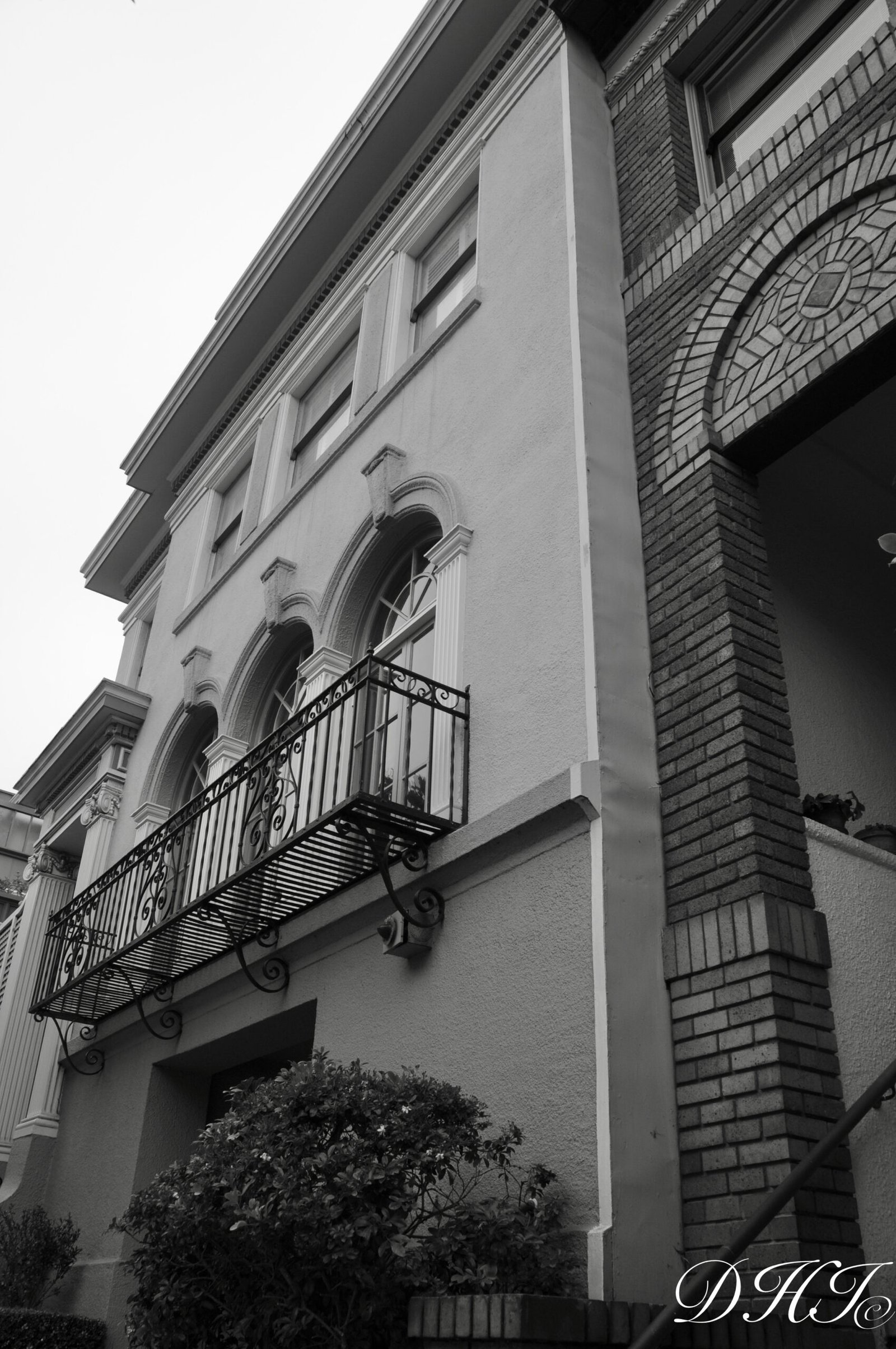 Images - 1092 sur 14225